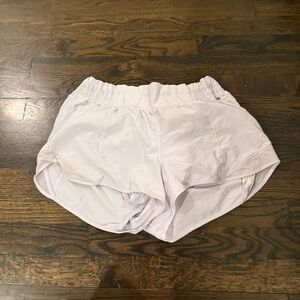 Lululemon High Rise Hotty Hot Women's Lavender Shorts